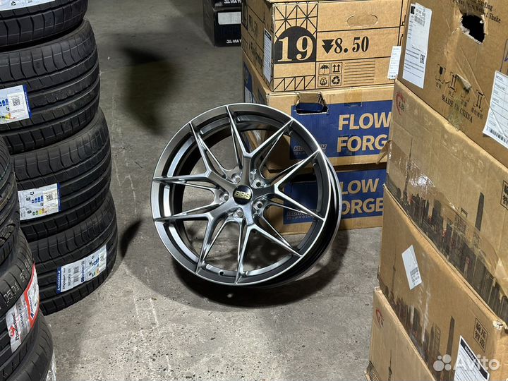 R19 5x108 BBS hyper black Flow Form