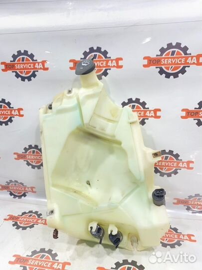 Бачок омывателя Chevrolet Trailblazer GMT360 LL8