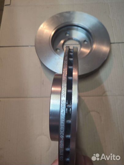 Тормозные диски передние на Форд фокус 1, фьюжин