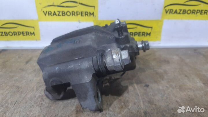 Суппорт тормозной задний правый Nissan X-Trail T32