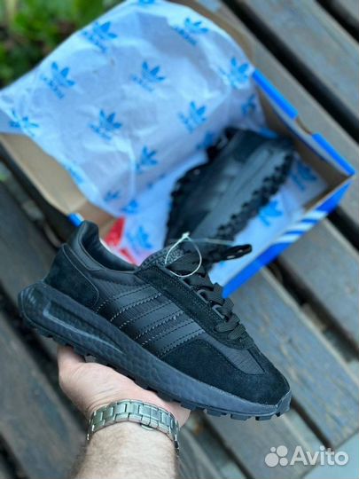 Кроссовки adidas retropy e5 черные