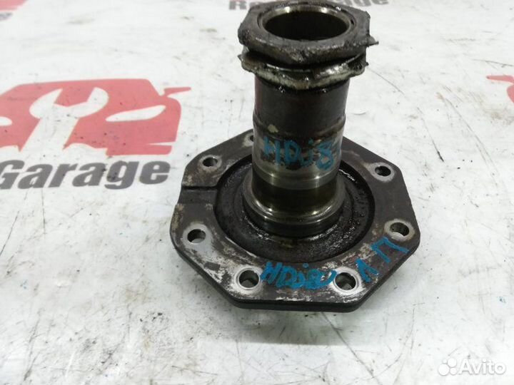 Цапфа поворотного кулака Toyota Land Cruiser