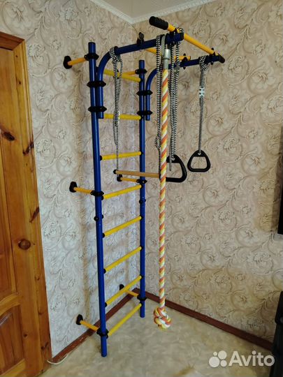 Спортивный комплекс на базе шведской стенки