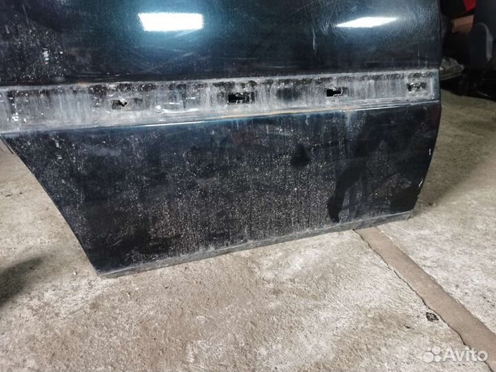 Задняя дверь mercedes w202