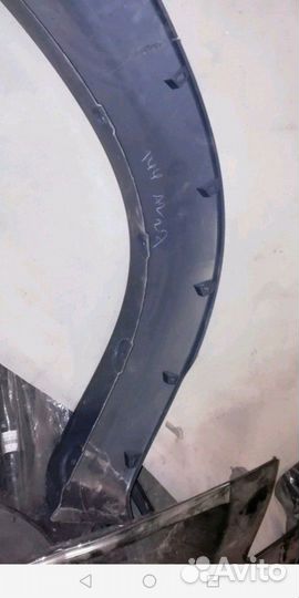 Расширитель крыла задний правый HiLux Pick-Up