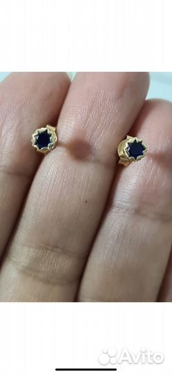 Золотые серьги с сапфирами
