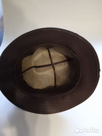 Шляпа кожа заменитель 57 размер