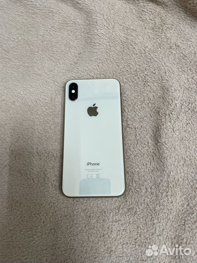 iPhone Xs, 64 ГБ