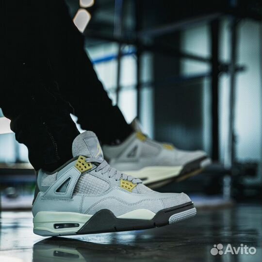 Кроссовки Air Jordan 4 SE Craft «Photon Dust»