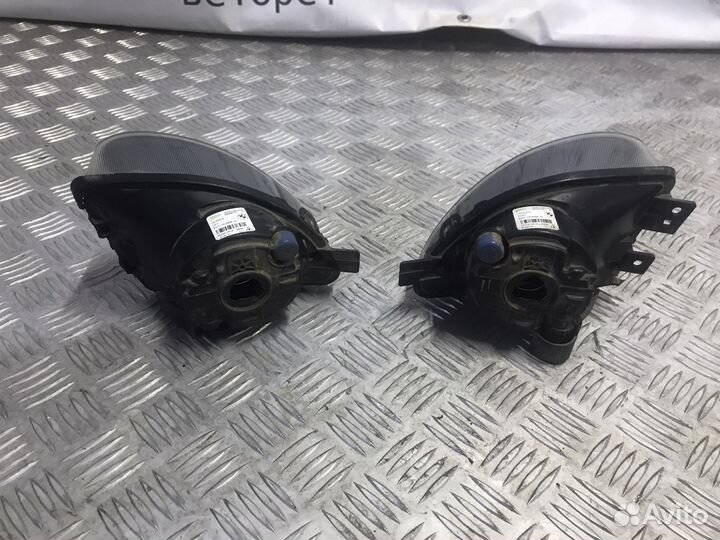 Фара противотуманная BMW F10