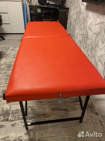 Кушетка косметологическая