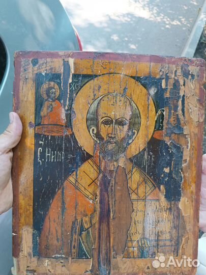 Икона Николая очень древняя, торцевые шпонки