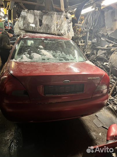 Ford Mondeo 2 в разборке