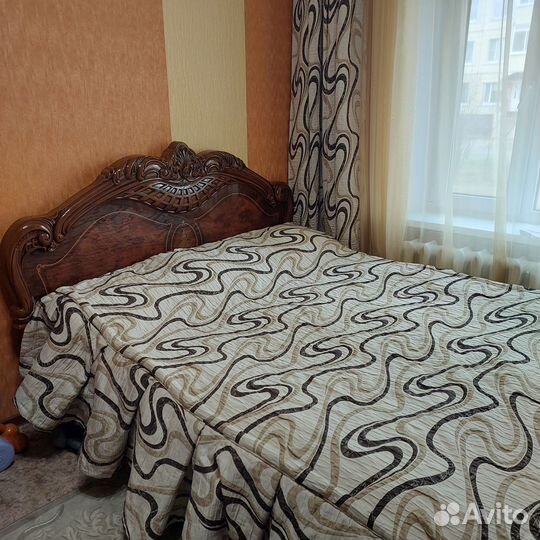 Спальный гарнитур бу