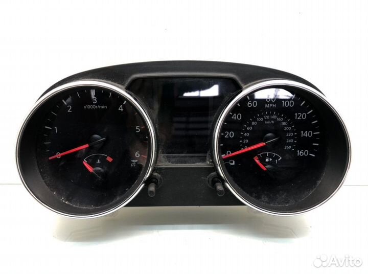 Щиток приборов (приборная панель) Nissan Qashqai