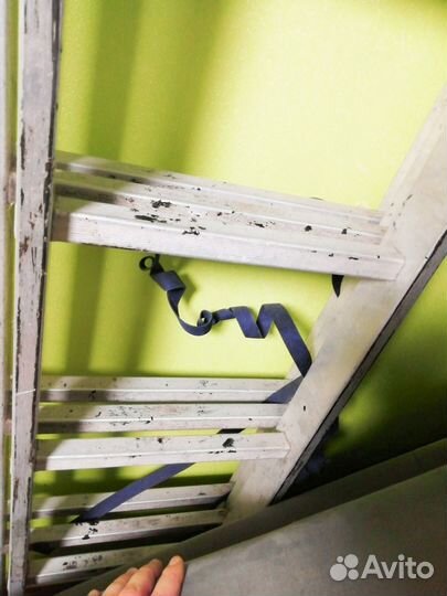 Лестница алюминиевая 3х10 трехсекционная