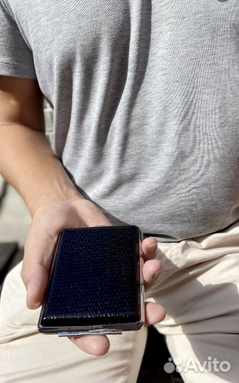 Портсигар для сигарет