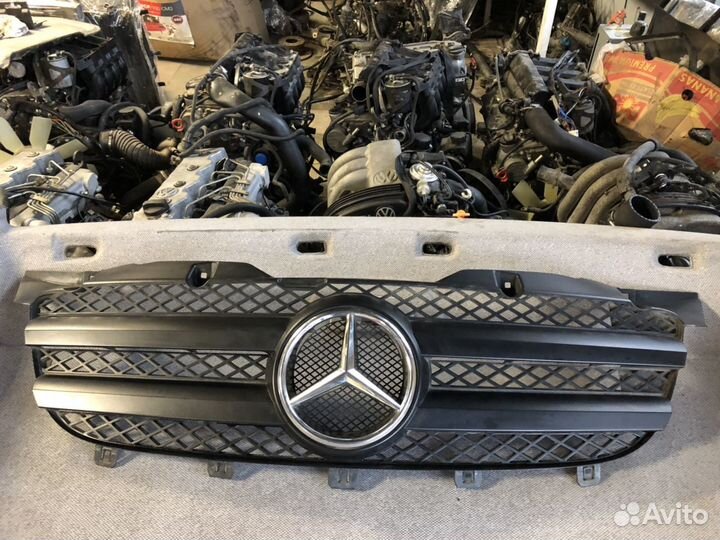 Решетка радиатора к Мерседес Спринтер W906
