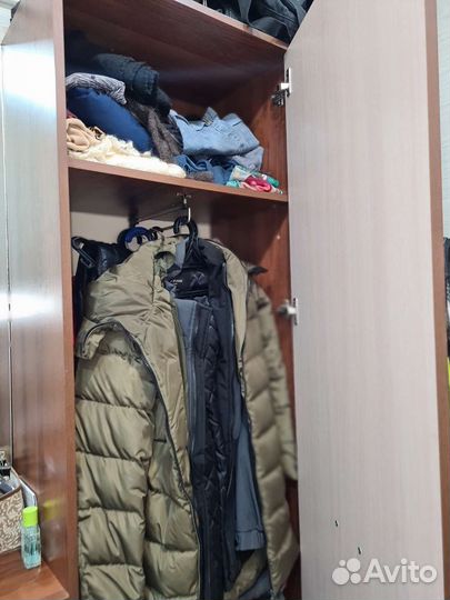 Прихожая с двумя шкафами, бу