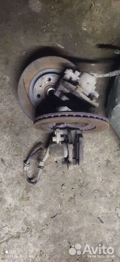 Тормозные диски, суппорта R14 (2112-2170 т.д)