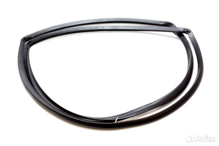 Уплотнитель 754131959 двери духовки smeg