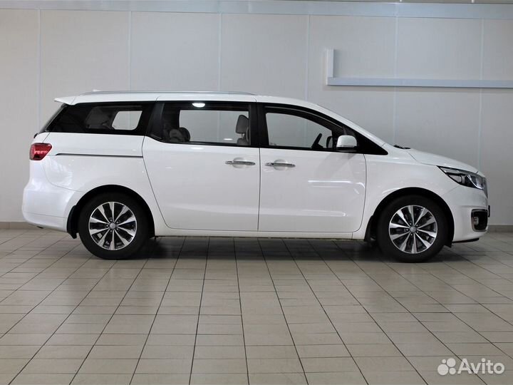 Kia Carnival 2.2 AT, 2017, 97 007 км