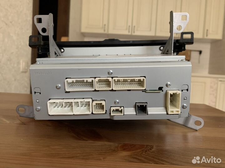 Штатная магнитола от RAV4