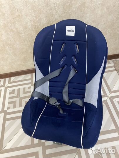 Автомобильное кресло inglesina