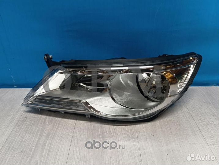 Фара левая Volkswagen Tiguan 1 2007-2016