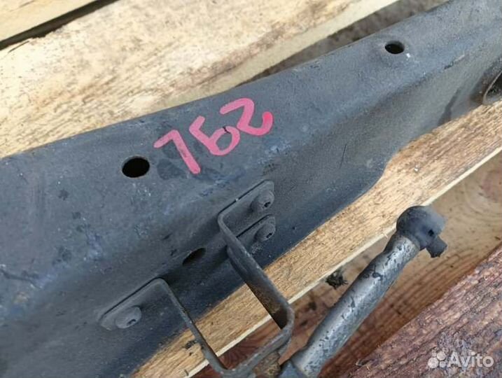 Рычаг задний левый Audi A3 8P 1.8 CDA 2009