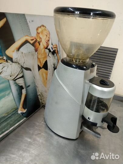 Кофемолка, гриндер - Casadio Theo 64