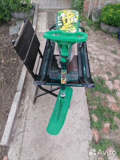 Детский снегокат