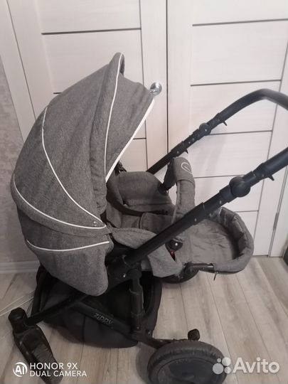 Коляска tutis zippy 3 в 1