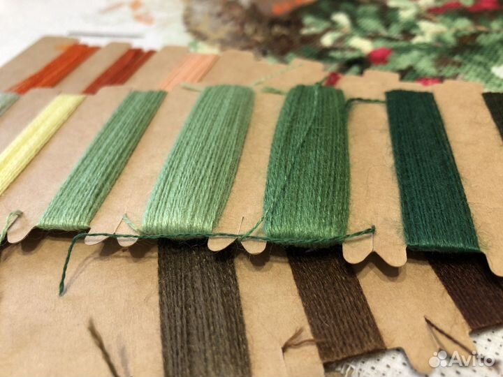 Картина «Ежики в бруснике» ручная работа