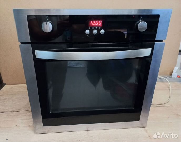 Духовой шкаф Pyramida F 84 EIX-P