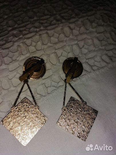 Винтажные клипсы