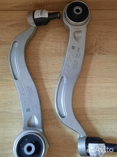 Тяга С гидравлической опорой левая