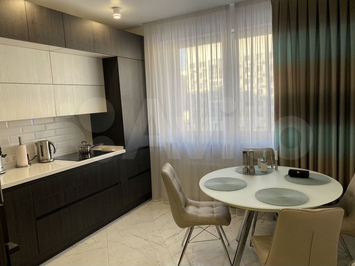 3-к. квартира, 78,2 м², 14/17 эт.