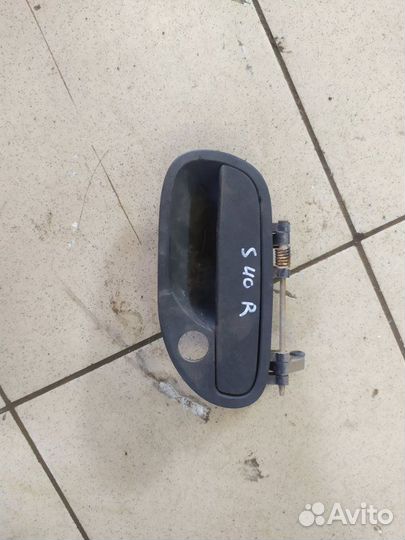 Ручка двери внешняя передняя левая Volvo S40 1