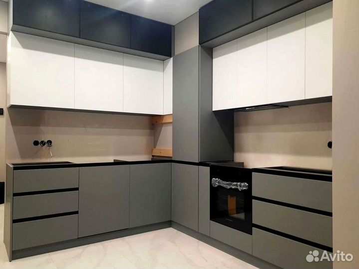 Современная кухня под ключ