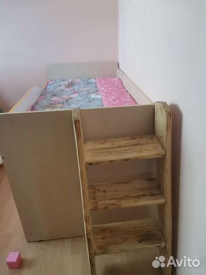 Детская кровать от 3 лет с бортиками