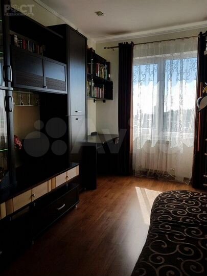 2-к. квартира, 43 м², 6/10 эт.