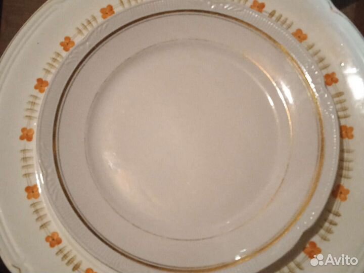 Тарелки, блюда