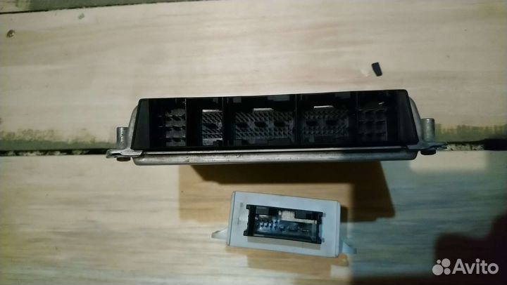 Блок управления двигателя бмв 4.4 -е38, е39, е53