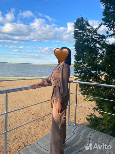 Комбинезон женский вечерний