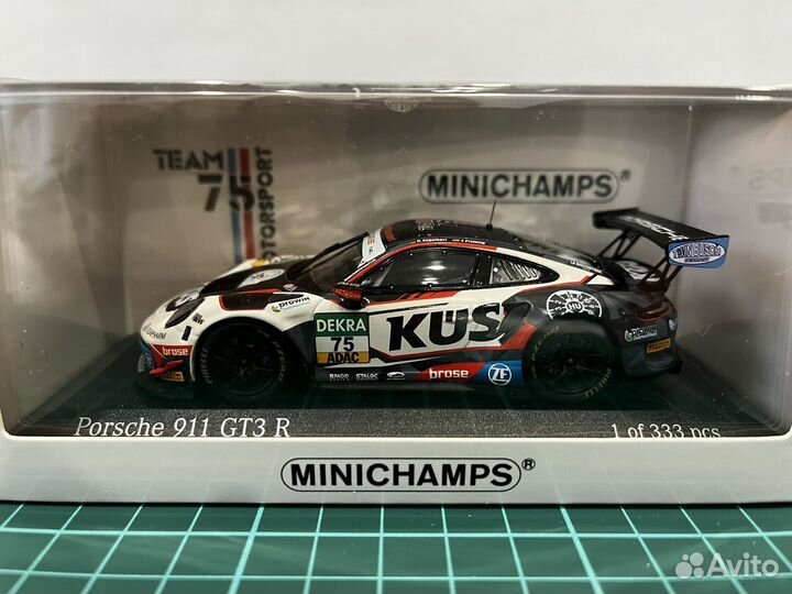 Porsche 911 GT3 R 2021 Minichamps 1:43