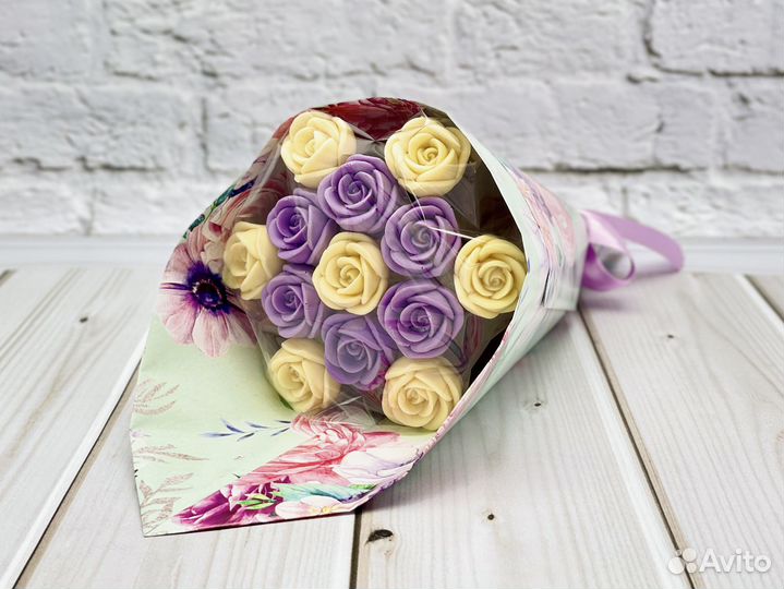 Розы из шоколада (белый шоколад)