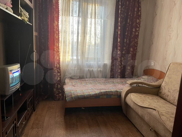 2-к. квартира, 40 м², 2/5 эт.