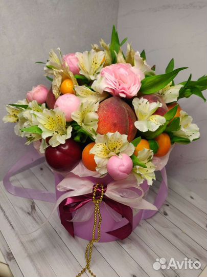 Съедобные букеты из фруктов и цветов