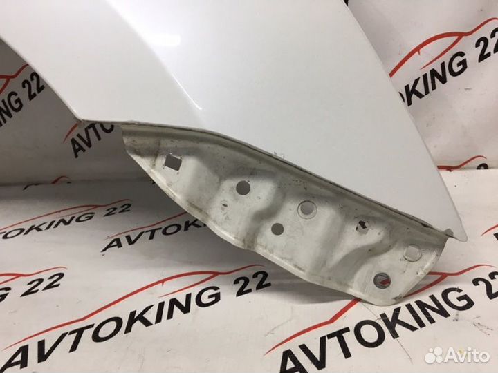 Крыло переднее правое Toyota Wish ZNE10 1ZZ-FE